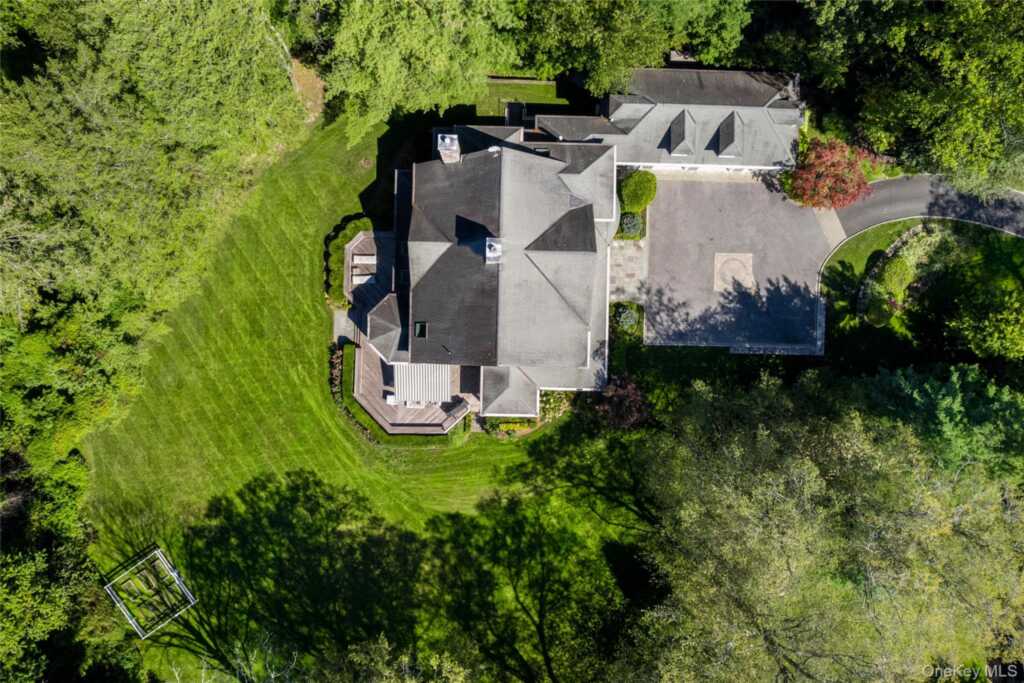 20 Woodland Drive, Rye, NY 10573 - Photo 30 of 33