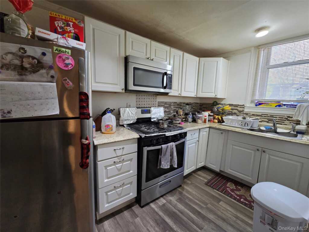 340 Locust Avenue, Rye, NY 10573 - Photo 16 of 29