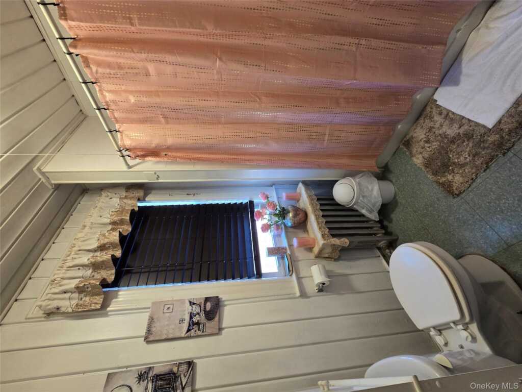 340 Locust Avenue, Rye, NY 10573 - Photo 22 of 29