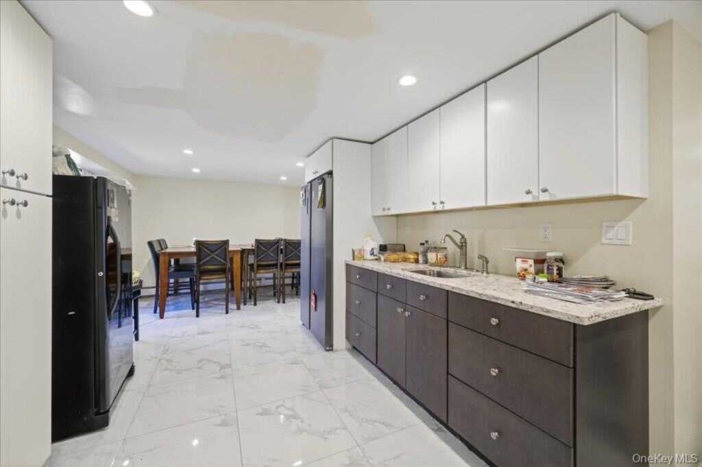 431 Willow Grove Road, Stony Point, NY 10980 - Photo 12 of 41