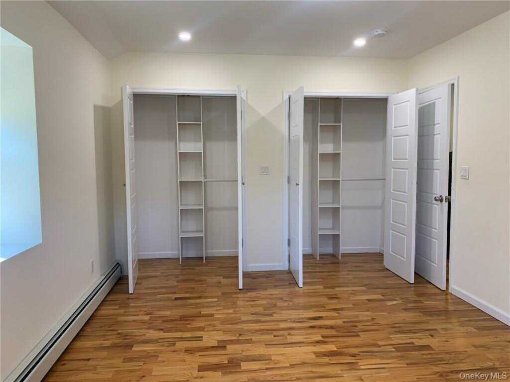 431 Willow Grove Road, Stony Point, NY 10980 - Photo 16 of 41