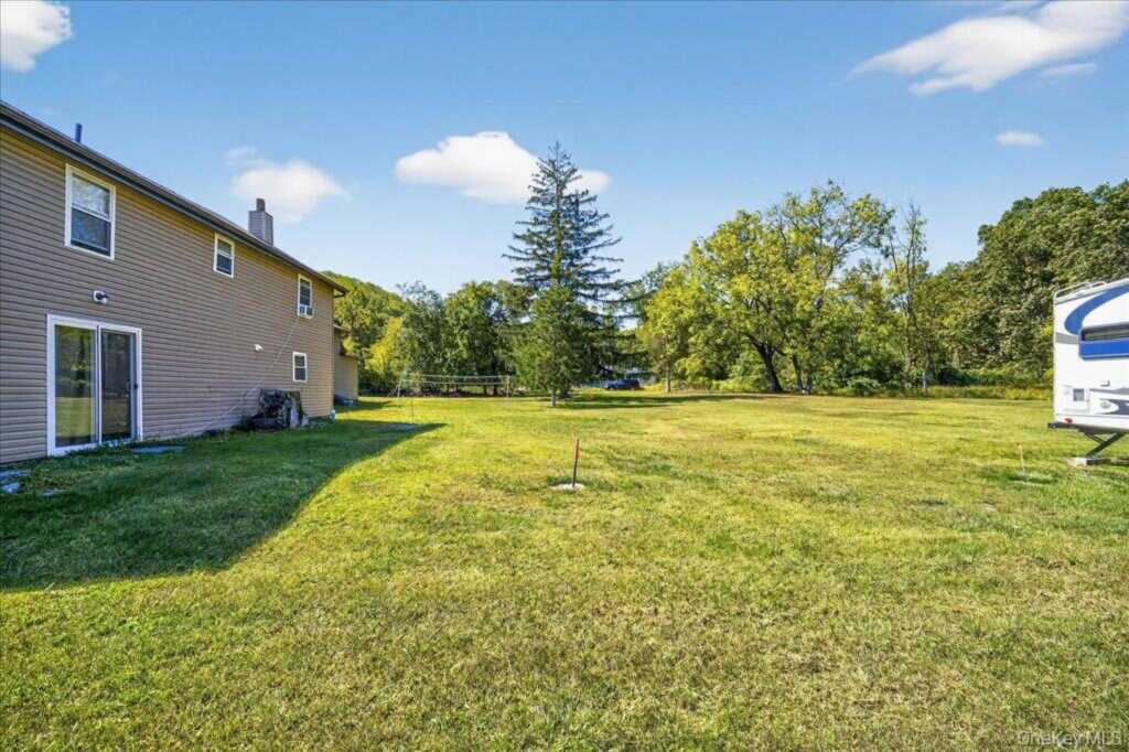 431 Willow Grove Road, Stony Point, NY 10980 - Photo 33 of 41