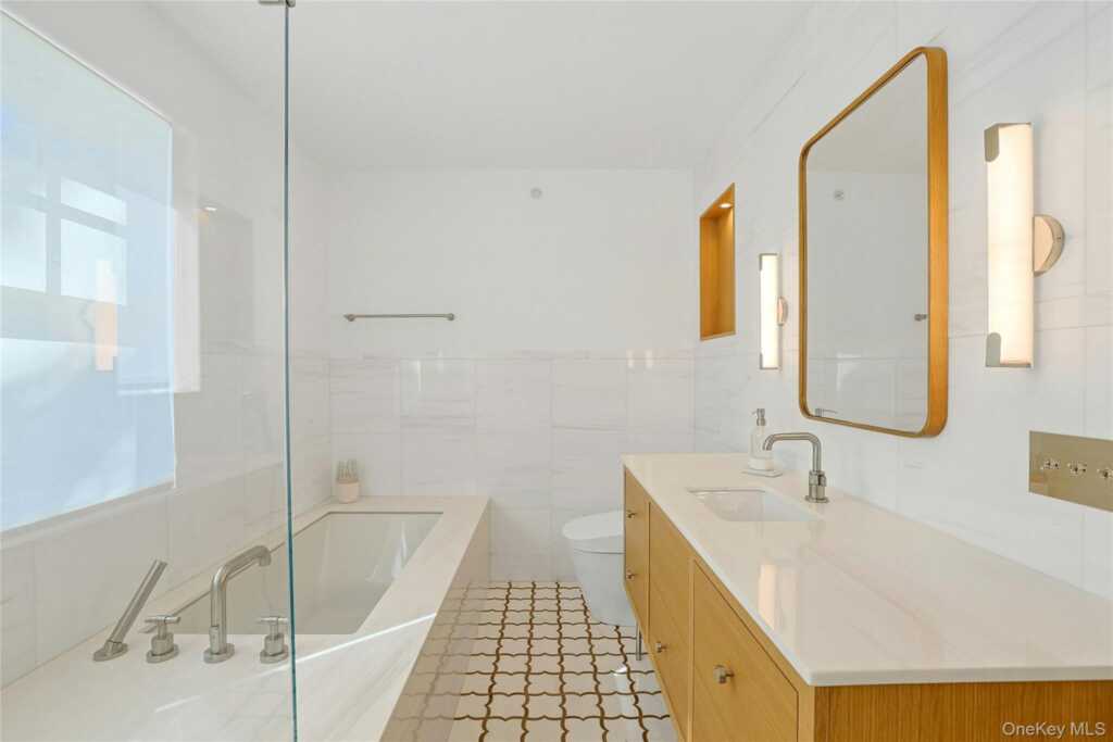 1 Washington Avenue, Nyack, NY 10960 - Photo 33 of 48