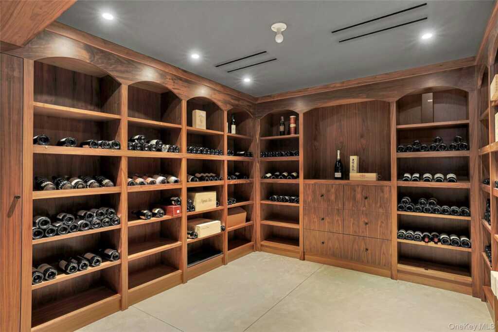 1 Washington Avenue, Nyack, NY 10960 - Photo 39 of 48