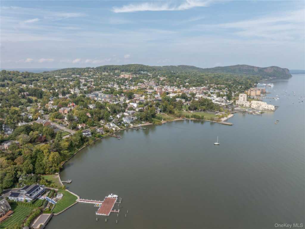 9 Voorhis, Nyack, NY 10960 - Photo 39 of 50