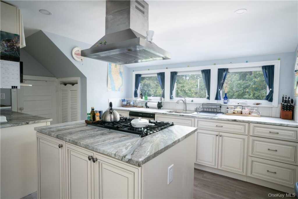 9 Voorhis, Nyack, NY 10960 - Photo 43 of 50