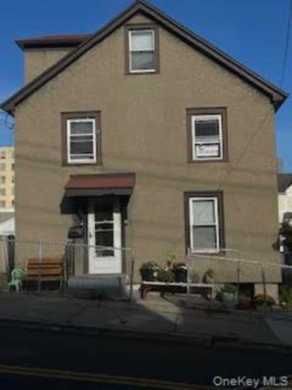89 2nd Street, New Rochelle, NY 10801