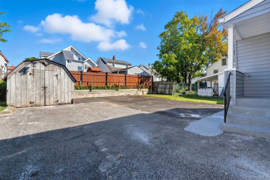 11 Whittemore Place, Rye, NY 10573 - Photo 35 of 43