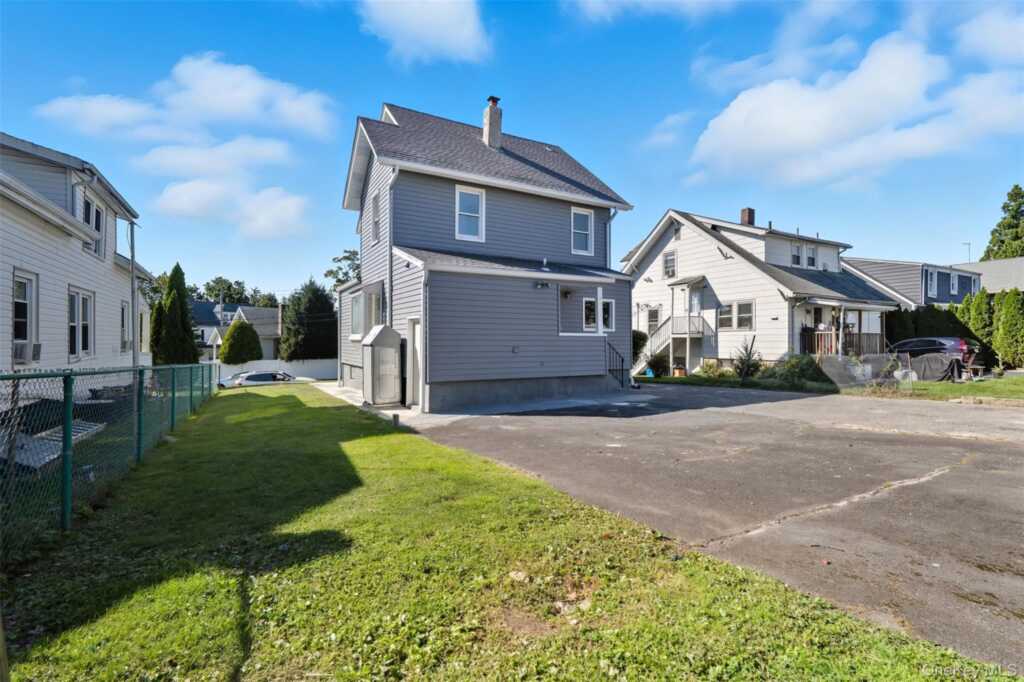 11 Whittemore Place, Rye, NY 10573 - Photo 37 of 43