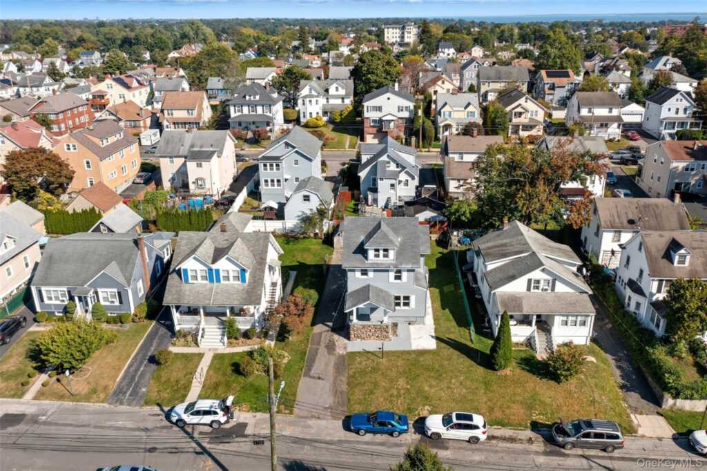 11 Whittemore Place, Rye, NY 10573 - Photo 5 of 43