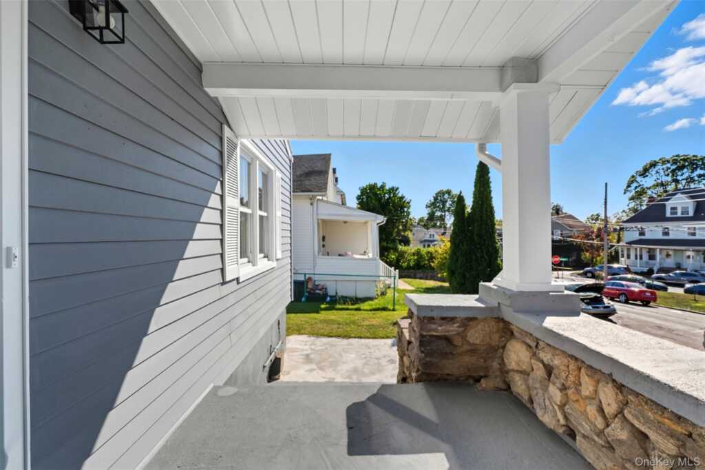 11 Whittemore Place, Rye, NY 10573 - Photo 7 of 43