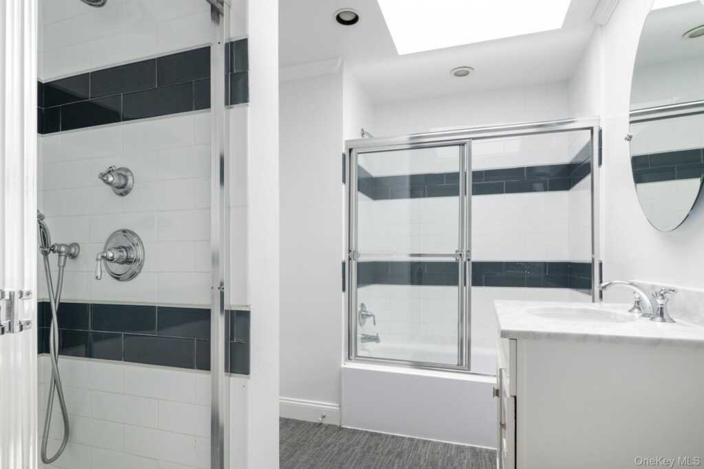 15 Rockinghorse Trail, Rye, NY 10573 - Photo 14 of 25