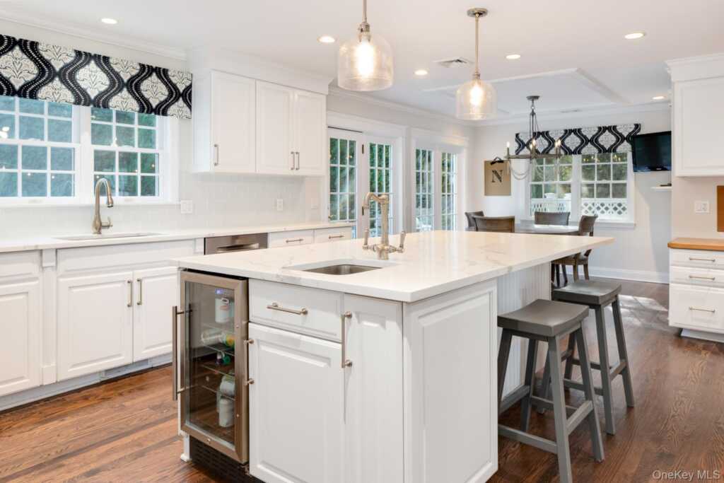 15 Rockinghorse Trail, Rye, NY 10573 - Photo 5 of 25