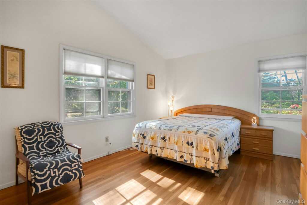 95 Emerson Avenue, New Rochelle, NY 10801 - Photo 10 of 27