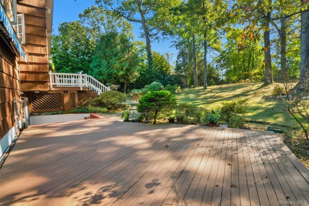 95 Emerson Avenue, New Rochelle, NY 10801 - Photo 23 of 27