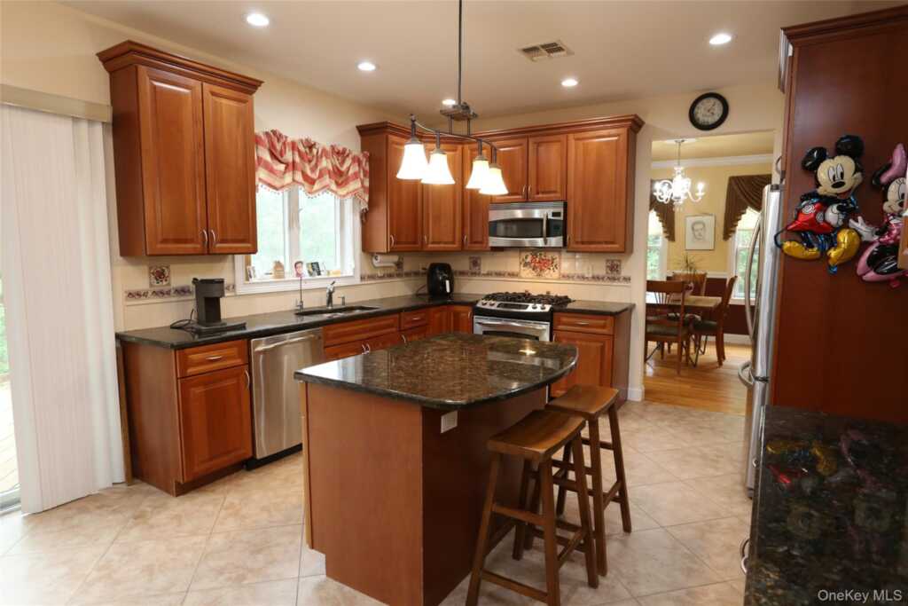 79 Hall Avenue, New City, NY 10956 - Photo 16 of 50