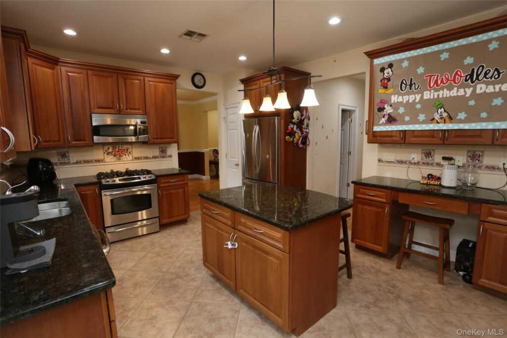 79 Hall Avenue, New City, NY 10956 - Photo 19 of 50