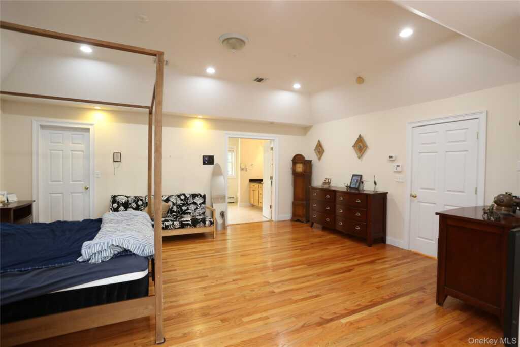 79 Hall Avenue, New City, NY 10956 - Photo 36 of 50