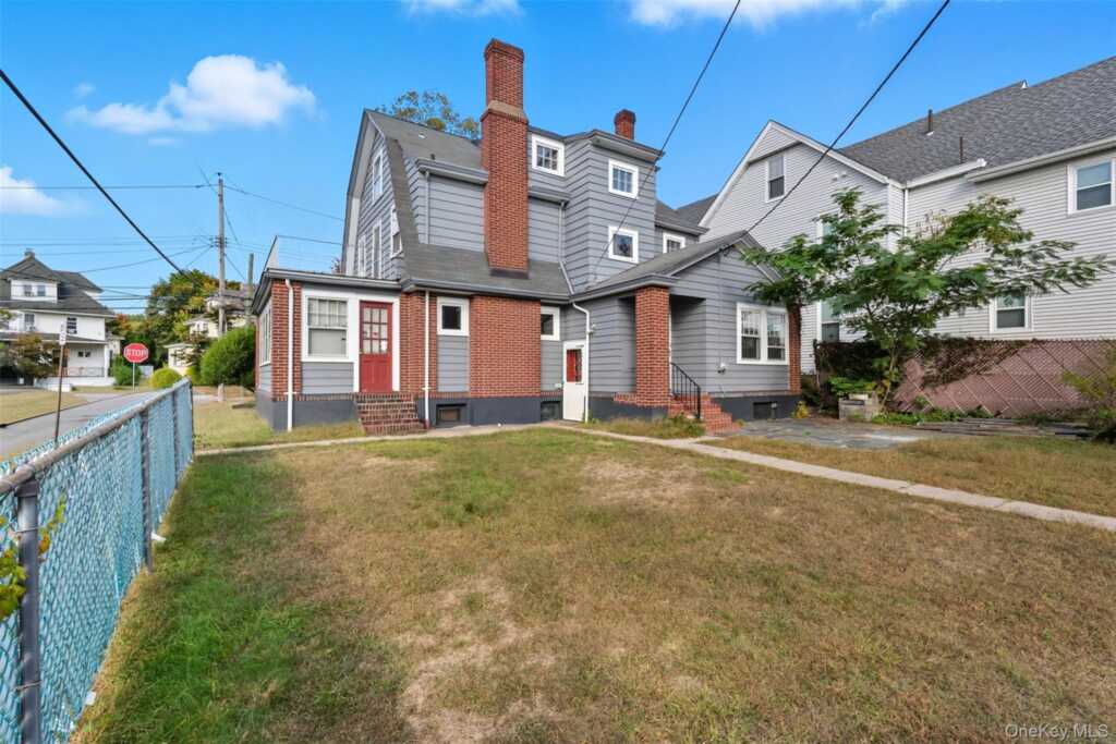 102 Washington Avenue, Suffern, NY 10901 - Photo 28 of 29