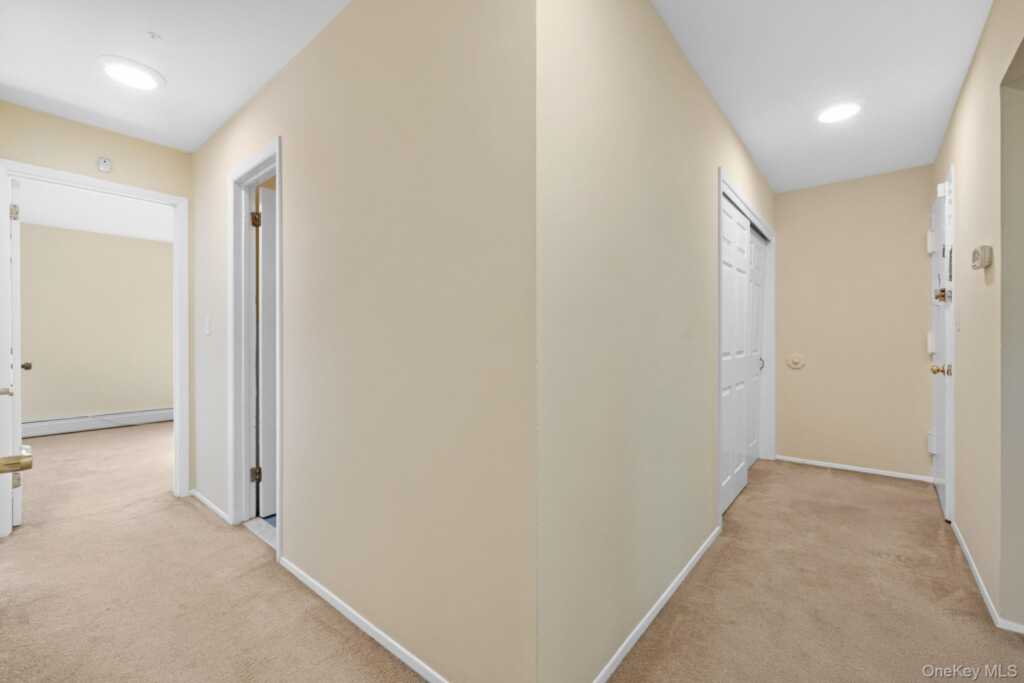 7 Church Lane, Unit #C, Valley Cottage, NY 10989 - Photo 9 of 24