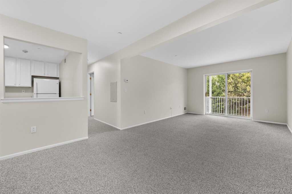 10-12 Chestnut Street, Unit #B208, Suffern, NY 10901 - Photo 13 of 29