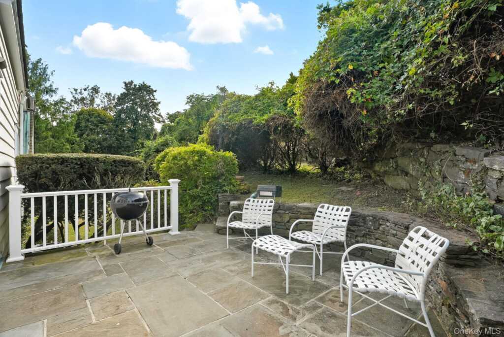 162 Kirby Lane, Rye, NY 10580 - Photo 29 of 38