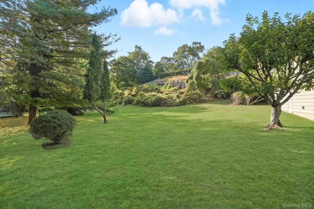 162 Kirby Lane, Rye, NY 10580 - Photo 31 of 38