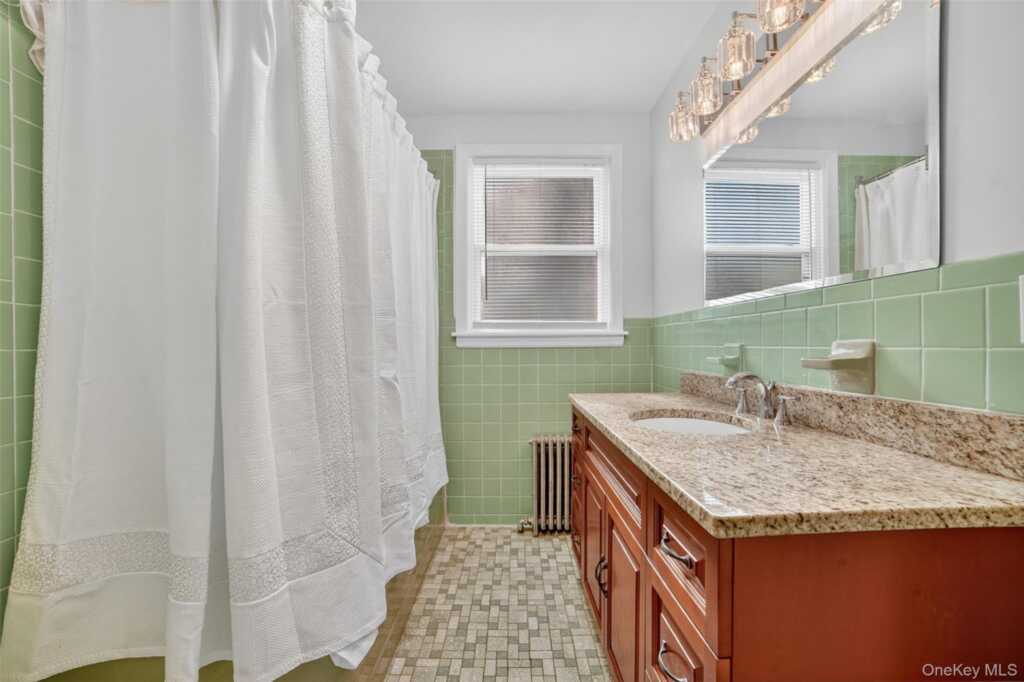81 Woodland Avenue, Unit #1, New Rochelle, NY 10805 - Photo 24 of 33