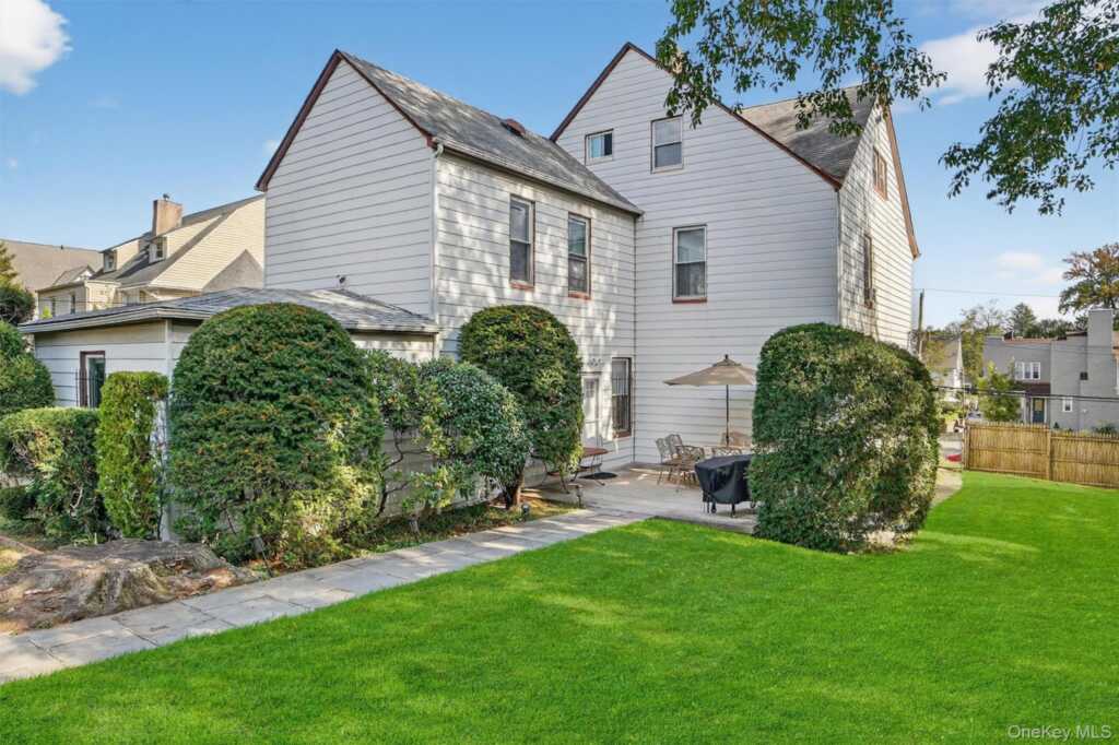 81 Woodland Avenue, Unit #1, New Rochelle, NY 10805 - Photo 28 of 33