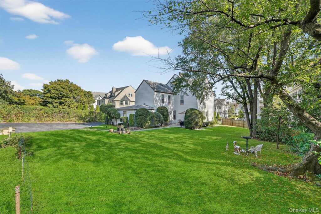 81 Woodland Avenue, Unit #1, New Rochelle, NY 10805 - Photo 30 of 33