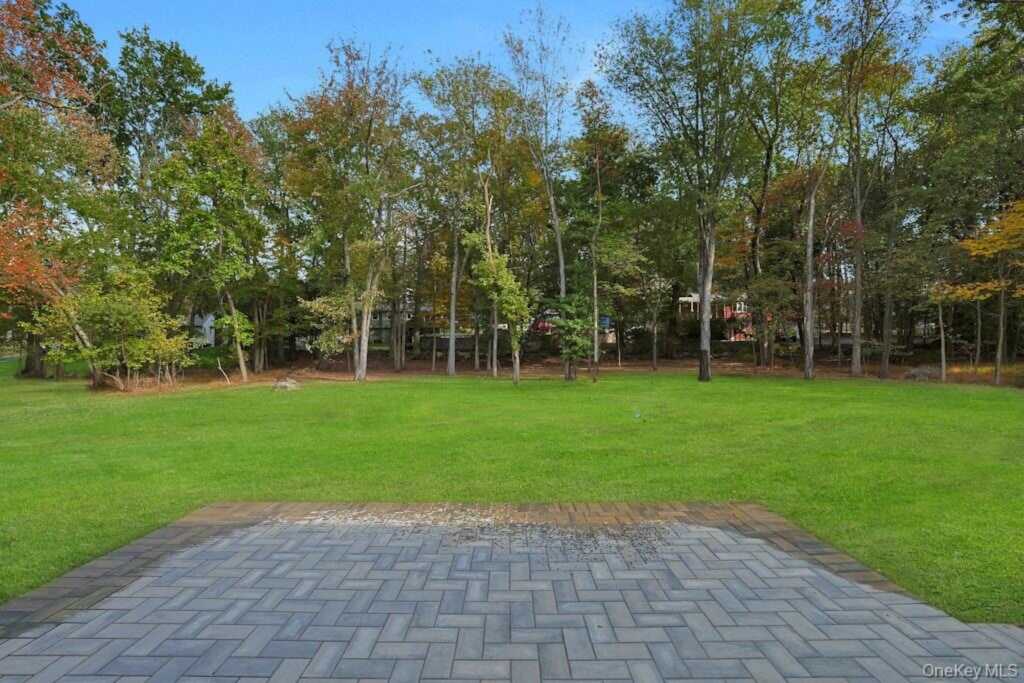 36 Windmill Lane, New City, NY 10956 - Photo 30 of 47