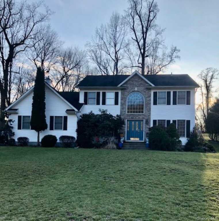 1 Anna Court, Stony Point, NY 10980