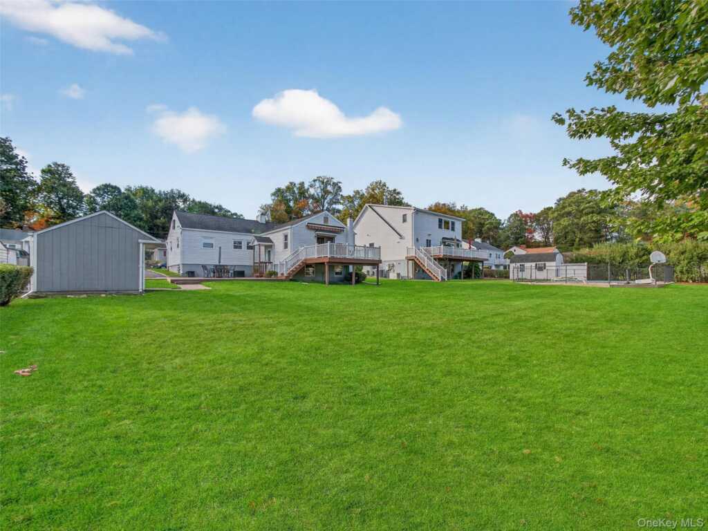 14 Staubitz Avenue, Pearl River, NY 10965 - Photo 33 of 35