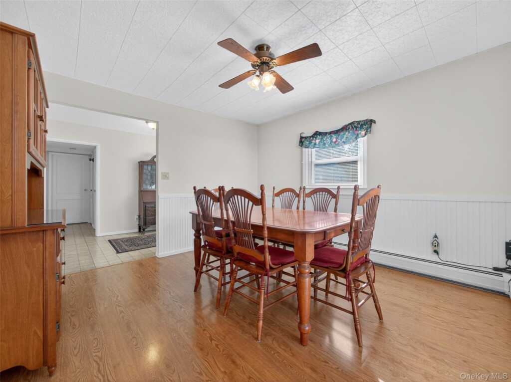 14 Staubitz Avenue, Pearl River, NY 10965 - Photo 7 of 35