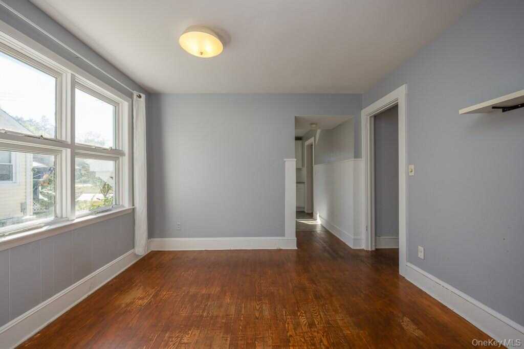 99 Washington Avenue, Pearl River, NY 10965 - Photo 14 of 25