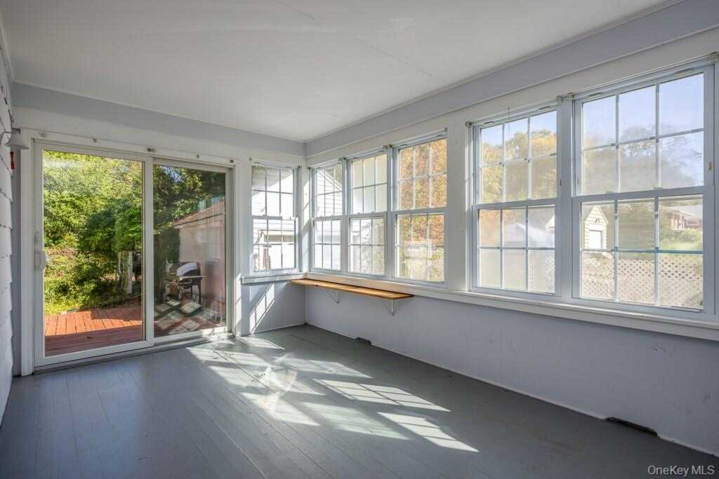 99 Washington Avenue, Pearl River, NY 10965 - Photo 17 of 25