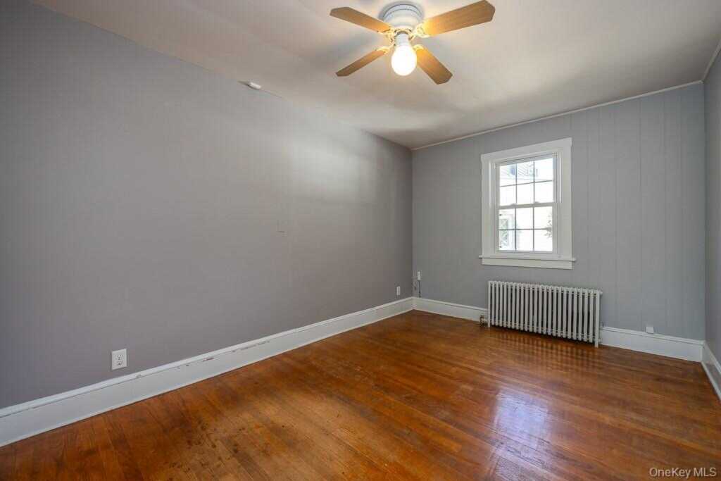 99 Washington Avenue, Pearl River, NY 10965 - Photo 21 of 25