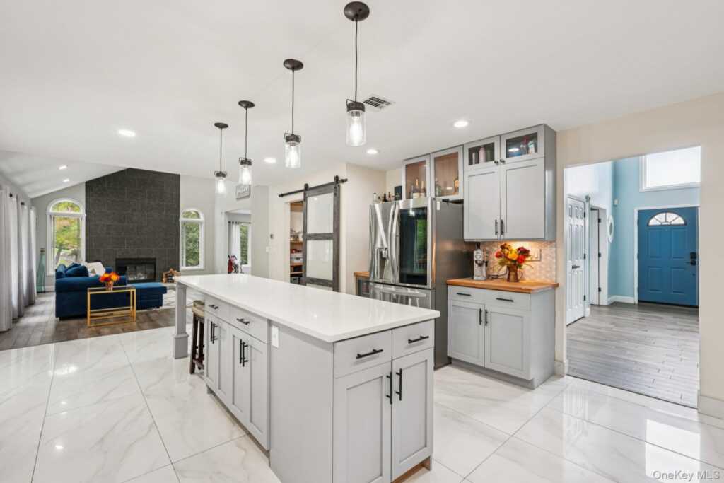 12 Johnson Drive, Stony Point, NY 10980 - Photo 11 of 50