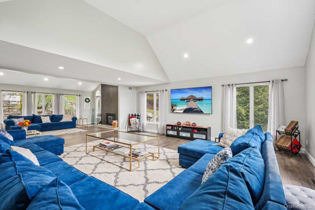 12 Johnson Drive, Stony Point, NY 10980 - Photo 13 of 50