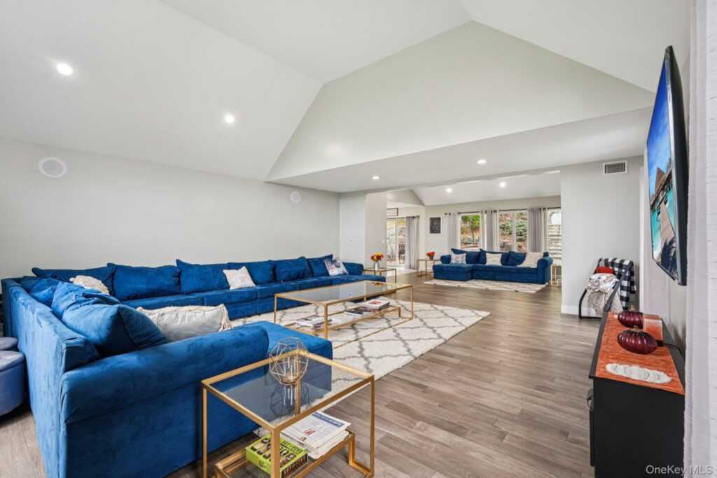 12 Johnson Drive, Stony Point, NY 10980 - Photo 14 of 50