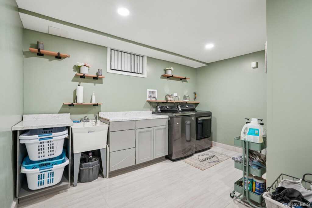 12 Johnson Drive, Stony Point, NY 10980 - Photo 37 of 50