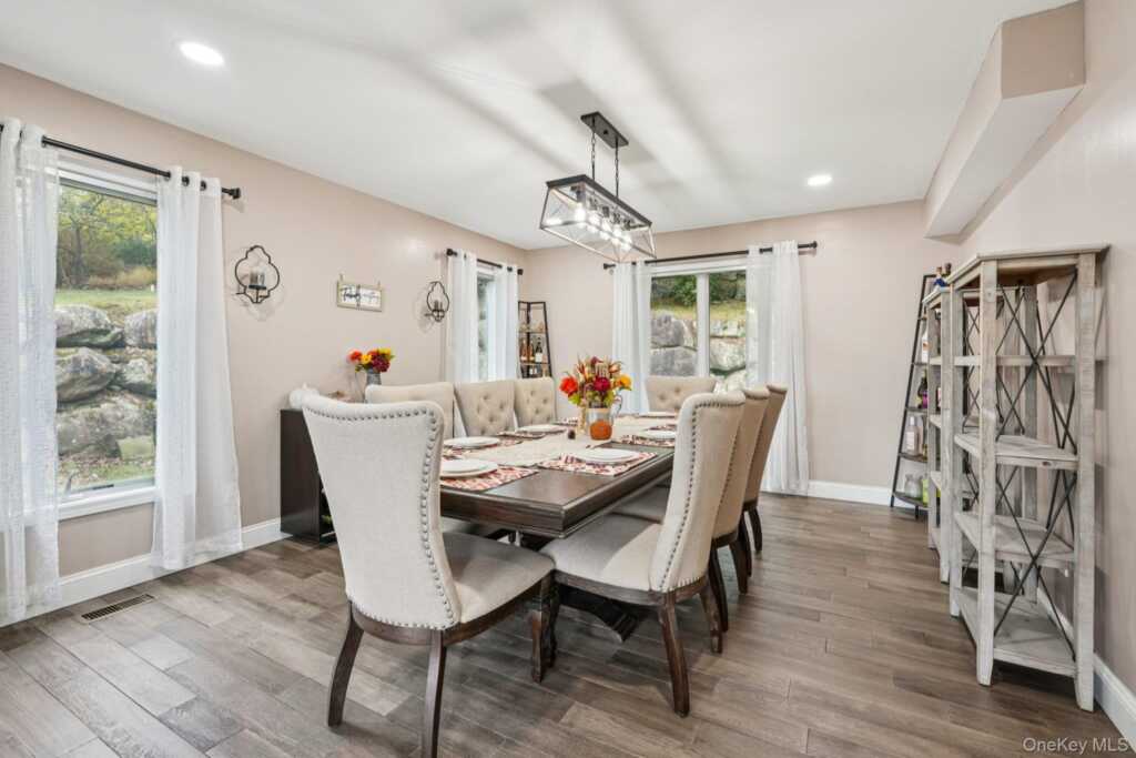 12 Johnson Drive, Stony Point, NY 10980 - Photo 6 of 50