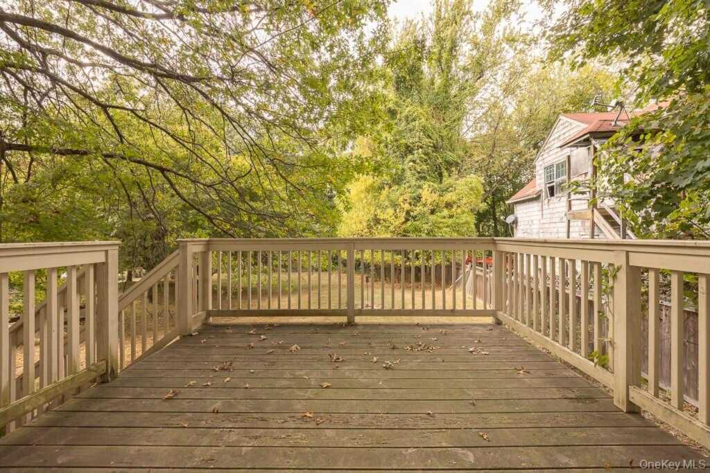 167 Main Street, Pearl River, NY 10965 - Photo 13 of 34