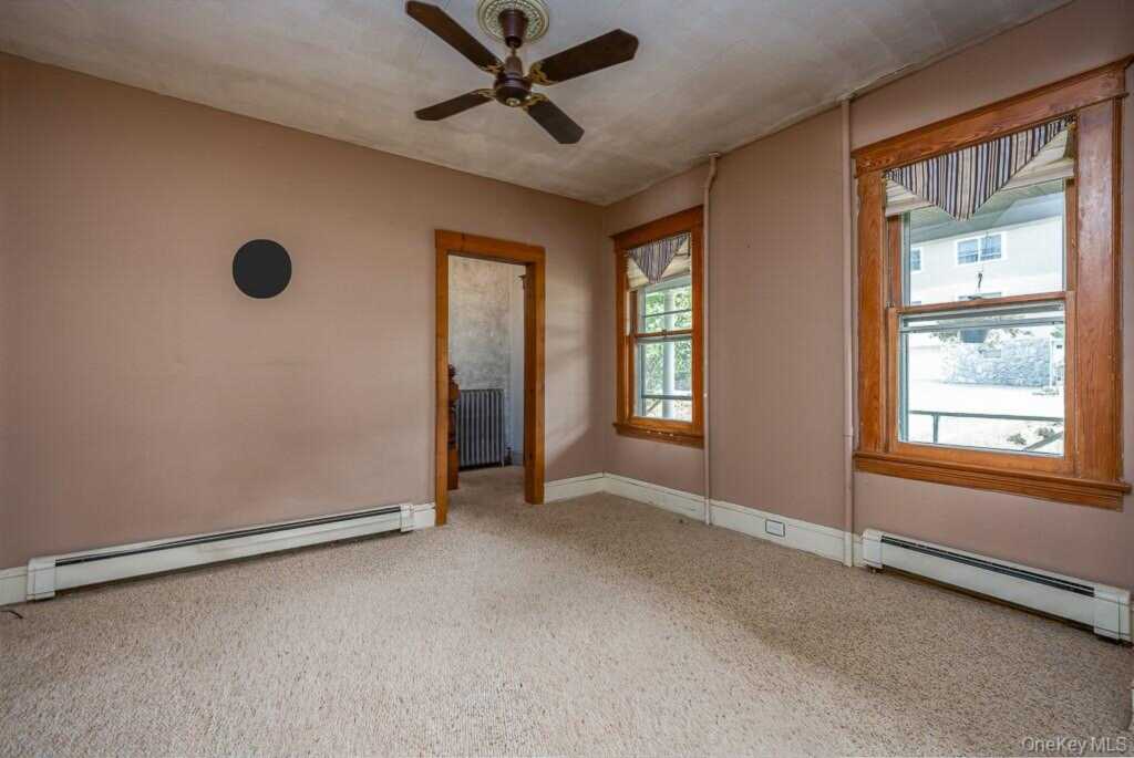 167 Main Street, Pearl River, NY 10965 - Photo 6 of 34