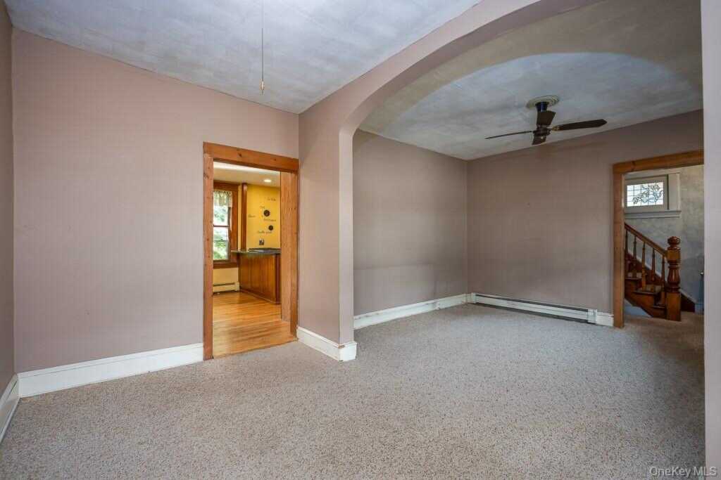 167 Main Street, Pearl River, NY 10965 - Photo 8 of 34