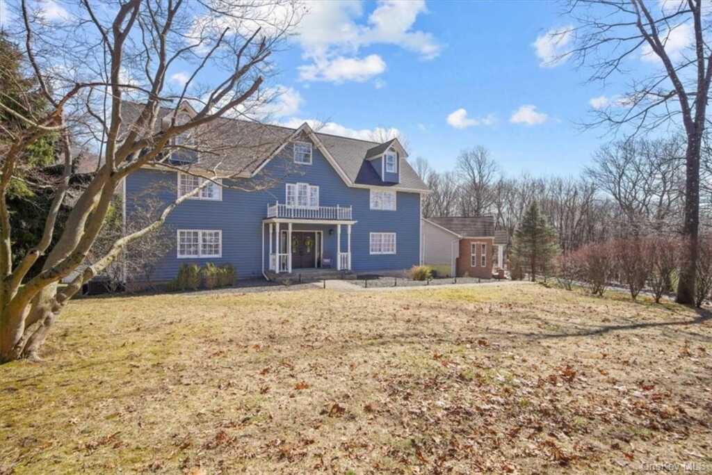 10 High Tor Road, New City, NY 10956 - Photo 2 of 35