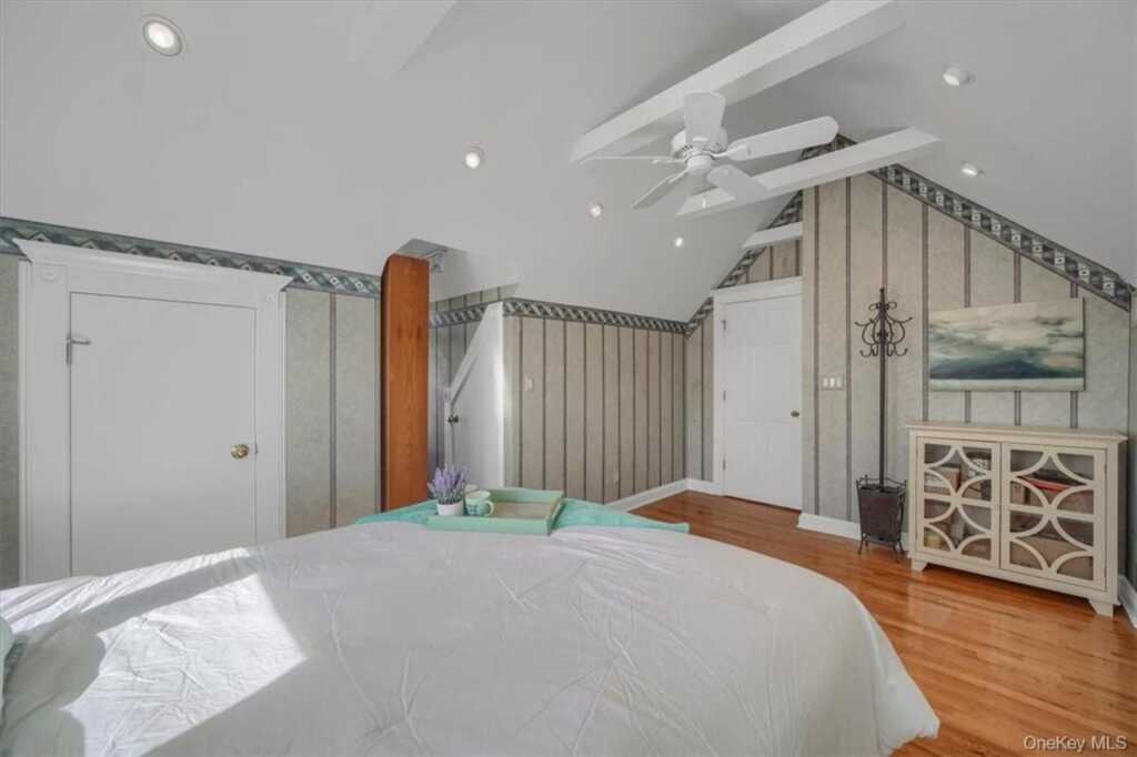 10 High Tor Road, New City, NY 10956 - Photo 20 of 35