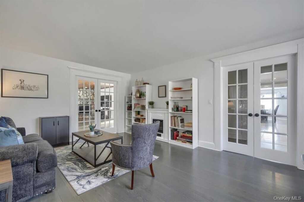 10 High Tor Road, New City, NY 10956 - Photo 6 of 35