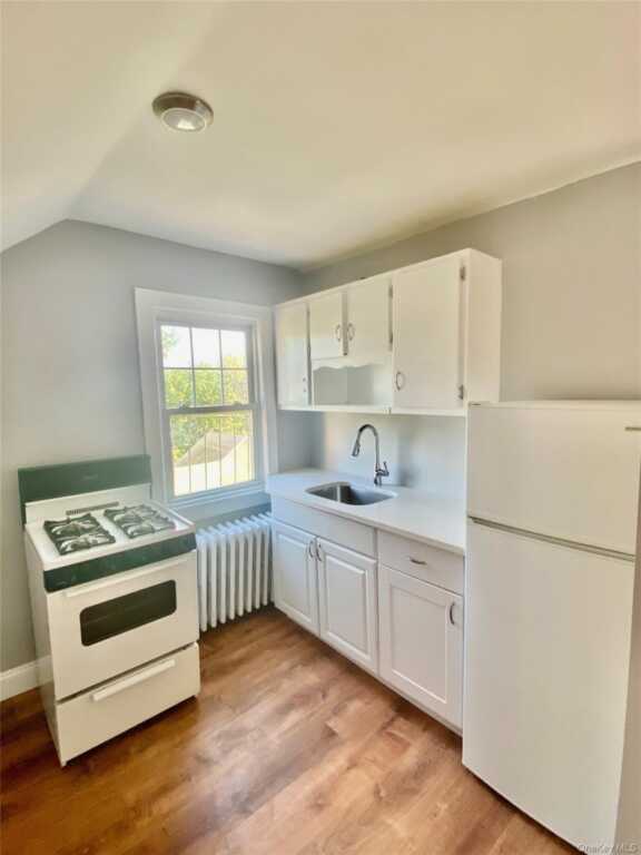 53 Madeleine Avenue, Unit #3, New Rochelle, NY 10801 - Photo 4 of 8