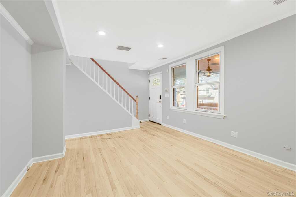 238 Madison Avenue, Rye, NY 10573 - Photo 5 of 23